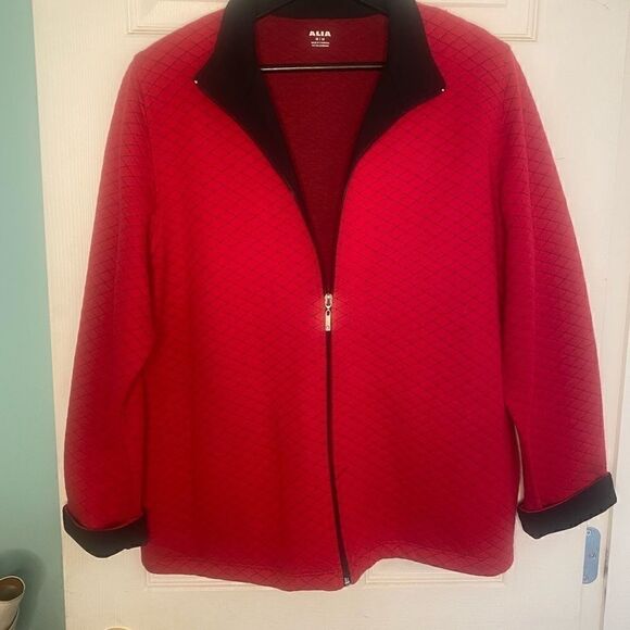 Alia Quilted Black Red Zippered Jacket - Picture 2 of 8
